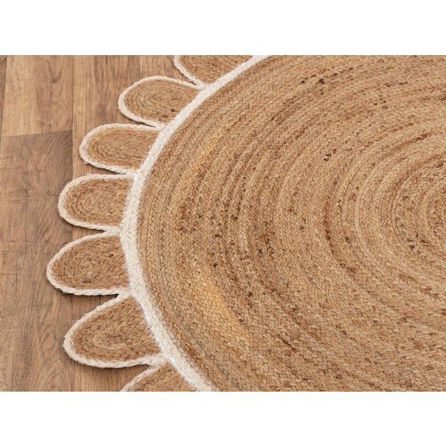 White Round Jute Scallop Rug - 6 Ft. For Sale - Image 4 of 10