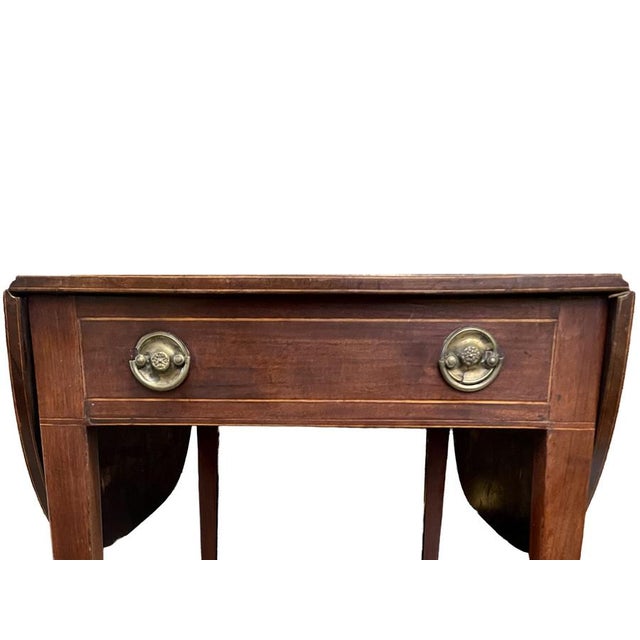 Early 19th Century Antique George III Mahogany Pembroke Table, 1800 For Sale - Image 5 of 14