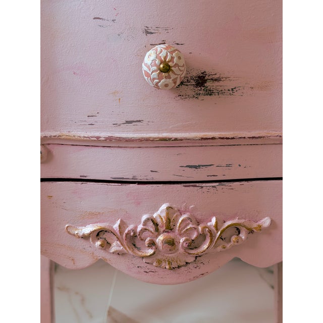 2000 - 2009 Hand-Painted French Style Pink Nightstand With Paris Script | Shabby Chic Bedside Table For Sale - Image 5 of 7