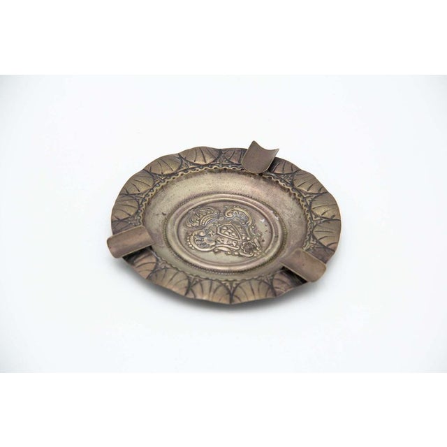 Circular Silver Ashtray with the Coat of Arms of Portugal For Sale - Image 3 of 4