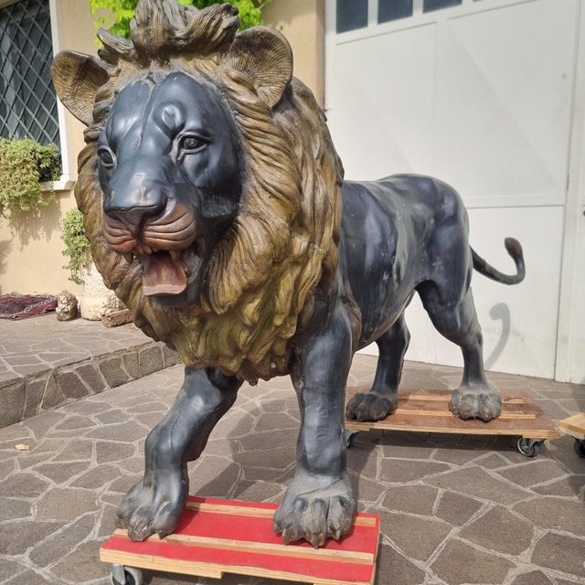 Large Bronze Sculptures of Lions, 1870, Set of 2 For Sale - Image 14 of 18