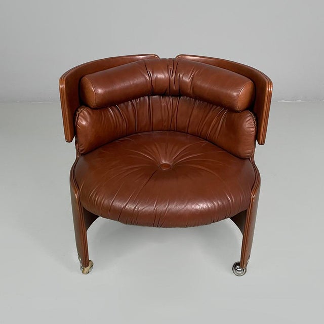 Mid-Century Modern Mid-Century Modern Italian Armchair by Luigi Massoni for Poltrona Frau, 1960s For Sale - Image 3 of 18