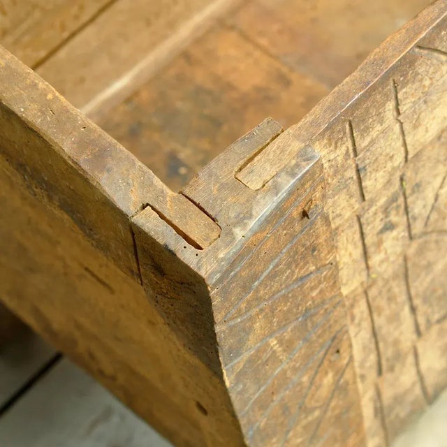 Mid 19th Century Antique Shepherd's Chest, 1850s For Sale - Image 5 of 15