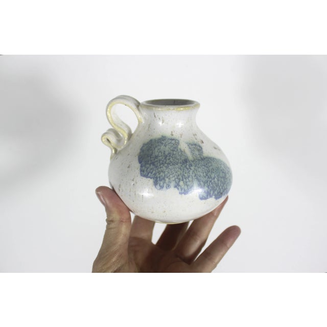 Vintage Signed Studio Pottery Vase Small White Blue Organic Form Handle Speckled For Sale - Image 6 of 7