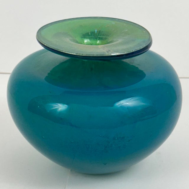 Mid-20th century blown glass vase by artist Michael Harris (1933-1994) for Mdina, the company he co-founded on the island...