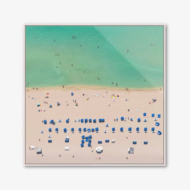 Contemporary "AV_Miami_III_010" Contemporary Photograph Fine Art Print From the Miami Project by Bernhard Lang For Sale - Image 3 of 9