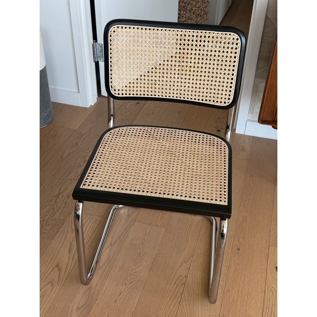Attributed to Marcel Breuer Cesca Caned Dining Chairs - Black X4 - Like New For Sale In New York - Image 6 of 14