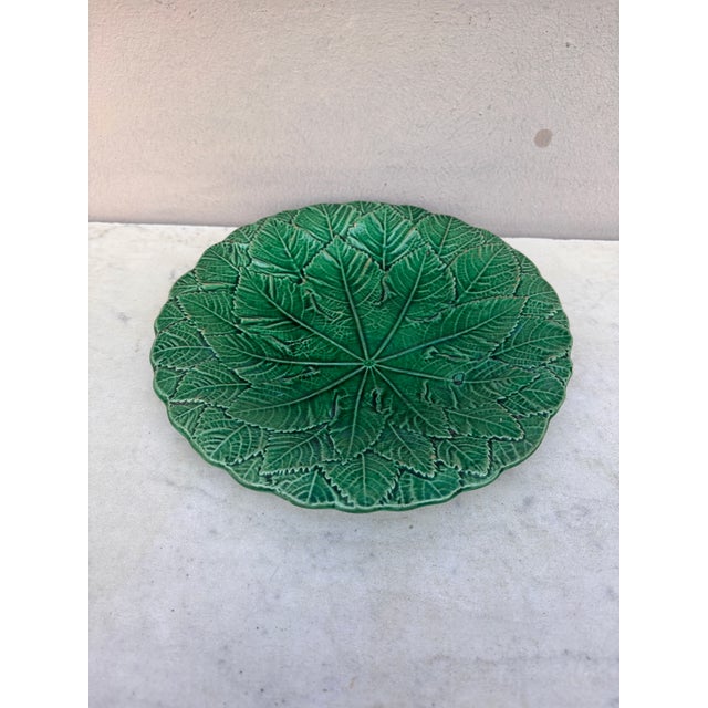 English Green Majolica Leaves Plate circa 1880.