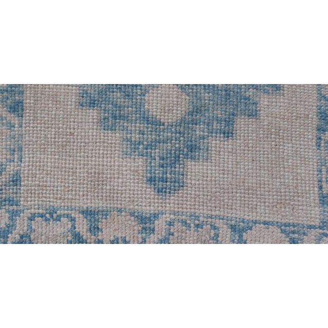 Modern Turkish Oushak Rug Blue and Beige Geometric Design 2'6 X 3'8 For Sale In Atlanta - Image 6 of 10