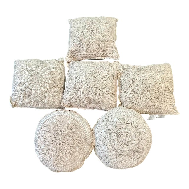 Vintage Set of 6 Ivory Cotton Crochet Lace Flower Accent Pillows For Sale