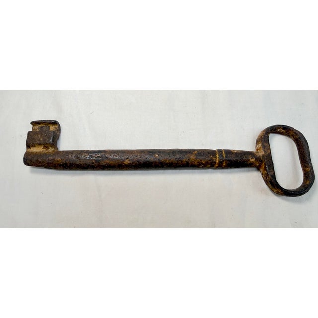 Large Rare 18th Century Hand Wrought Iron Open Barrel Shaft Bit Skeleton Key For Sale - Image 9 of 10