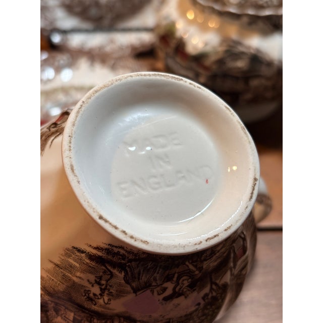 1960s 1960s Johnson Brothers Georgian Heritage Hall – 4 Saucers Creamer Sugar – Made in England For Sale - Image 5 of 6