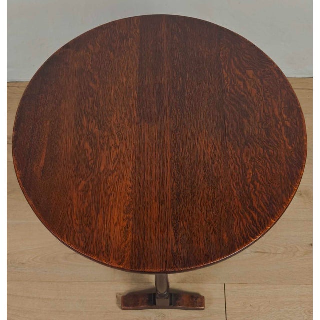 Victorian Tilt Top Table in Oak, 1900 For Sale - Image 3 of 14