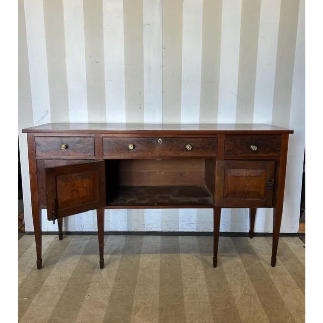 Wood Gorgeous Late 18th-Early 19th Century Inlaid Virginia Walnut Sideboard For Sale - Image 7 of 9