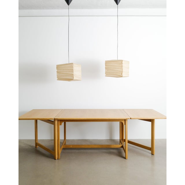 Isamu Noguchi Mid-Century 33X Pendant Lamps by Isamu Noguchi for Ozeki & Co Ltd, 1970s, Set of 2 For Sale - Image 4 of 10
