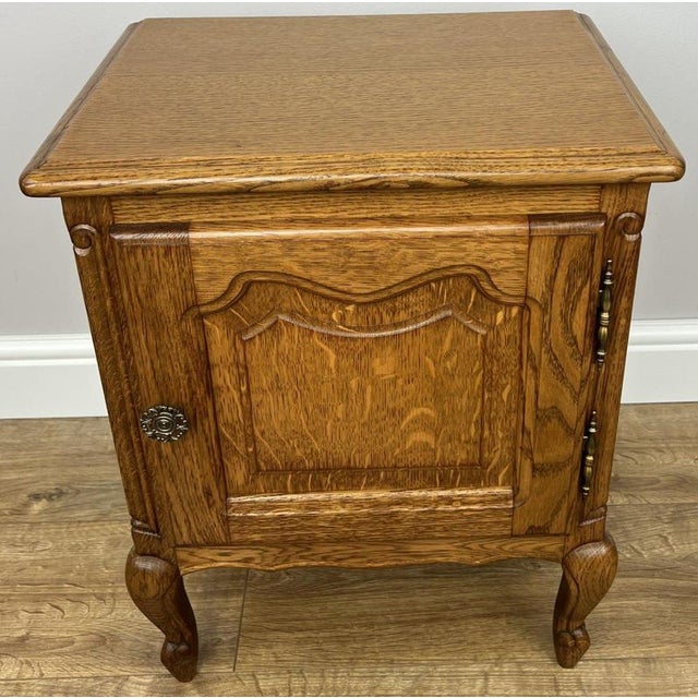 French Louis Oak Bedside Tables with Marble Tops, Set of 2 For Sale - Image 5 of 11