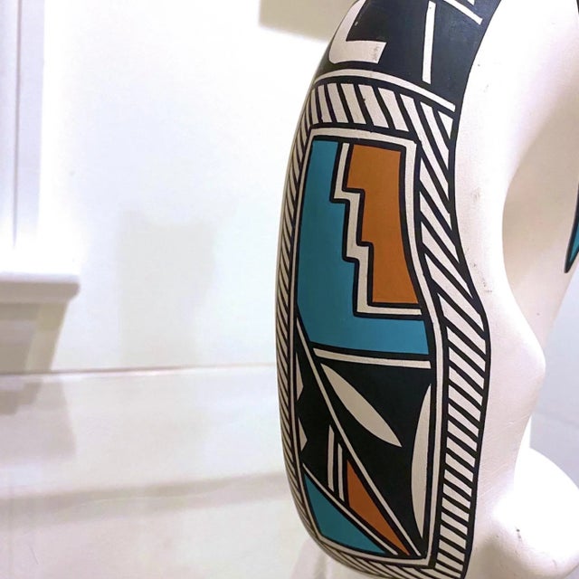 White Vintage Native American Style Pottery Cat. For Sale - Image 8 of 8