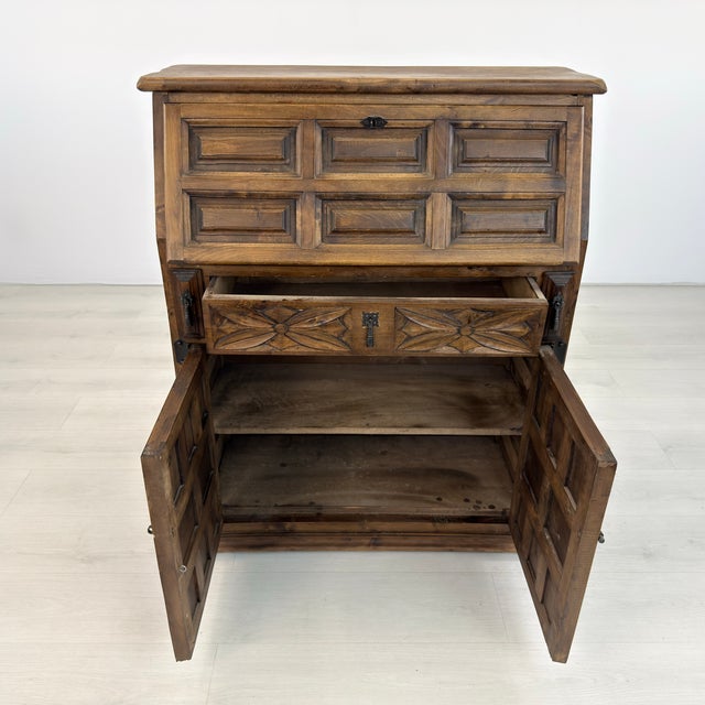 Spanish Secretary Cabinet Manner of Navarro Argudo For Sale - Image 4 of 11