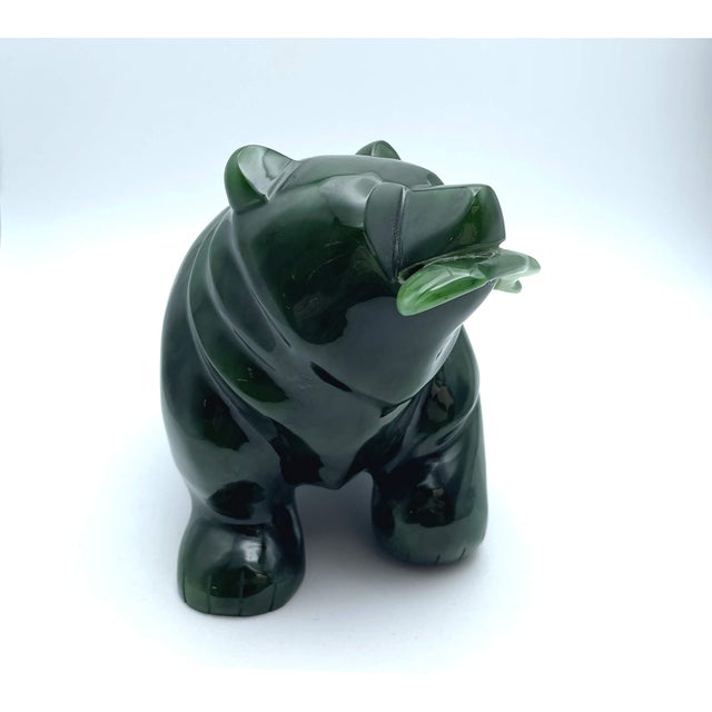 1980s British Columbia Nephrite Jade Bear For Sale In Miami - Image 6 of 8