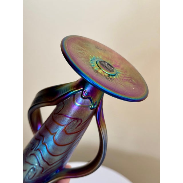 1990s Signed Igor Müller Iridescent Art Glass Vase – Loetz Style For Sale - Image 4 of 7