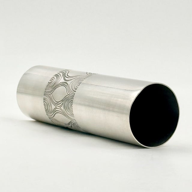 Optical Metal Vase by Atelier Des Orfèvres, Italy, 1970s For Sale - Image 3 of 13
