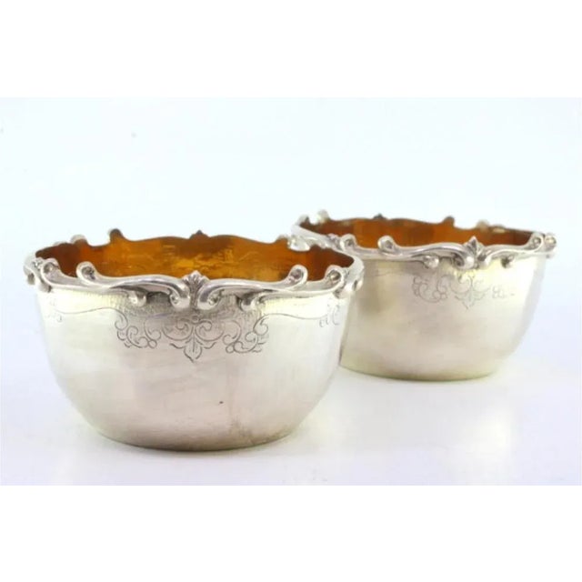 Metal Silver Washbasins with Raised Edges and Gold Interiors, Set of 2 For Sale - Image 7 of 8