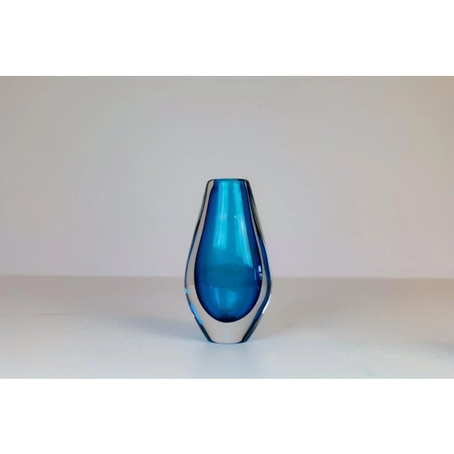 Glass Mid-Century Heavy Crystal Clear Blue Vases by Sven Palmqvist for Orrefors, Set of 2 For Sale - Image 7 of 11