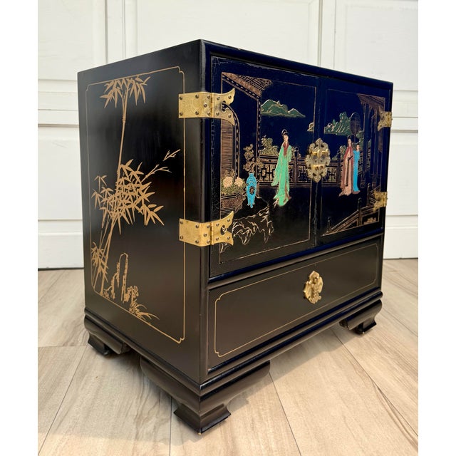Metal Vintage Chinese Hand-Painted Black Lacquer Chinoiserie Nightstand Side Cabinet For Sale - Image 7 of 17