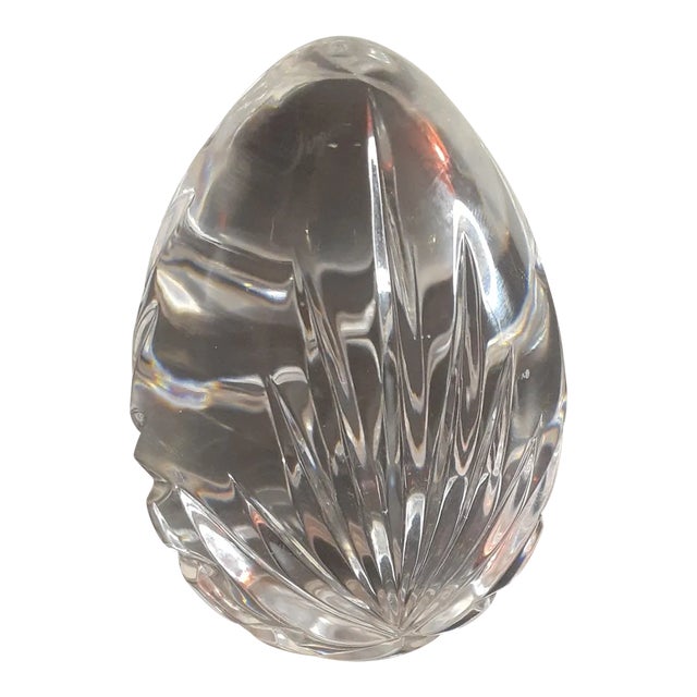 1970s Signed Rogaska Slovenia Etched Crystal Egg Figurine Paperweight For Sale