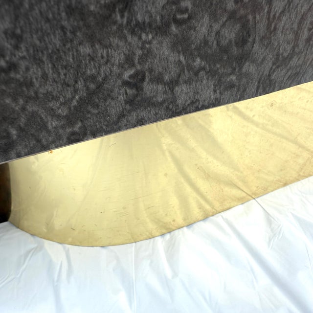 1980s Postmodern Waterfall Laminate & Brass 2 Drawer Nightstands in Gray Burlwood Print - A Pair For Sale - Image 13 of 18