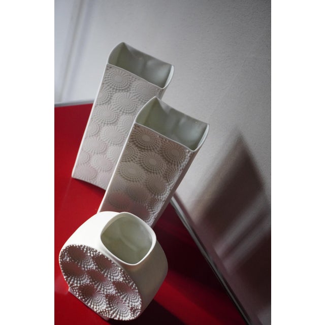Vintage German Vases in Biscuit Porcelain from AK Kaiser, 1960s, Set of 3 For Sale - Image 9 of 11