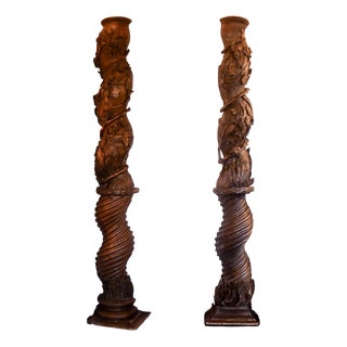 Solomonic Columns in Carved and Gilded Wood, Italy, 17th Century, Set of 2 For Sale