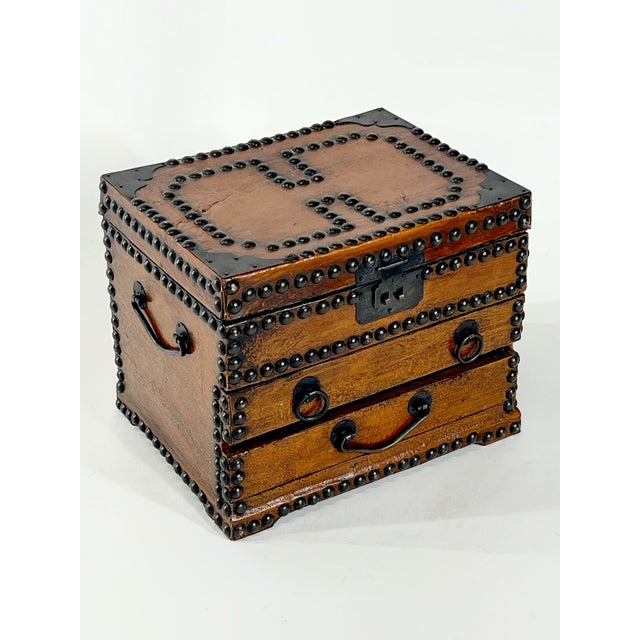 Traditional Vintage Nailhead Lacquered Parchment Jewelry Chest For Sale - Image 3 of 11