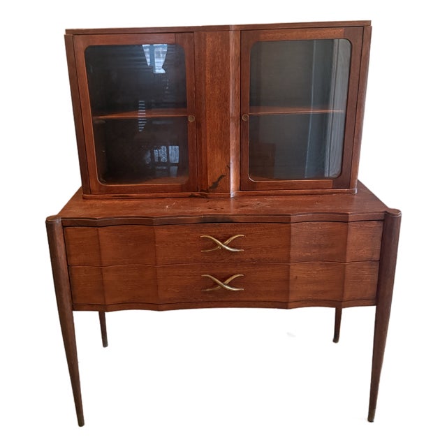 1950s Mid-Century Modern Brown-Saltman Two-Piece Walnut China Cabinet Credenza For Sale