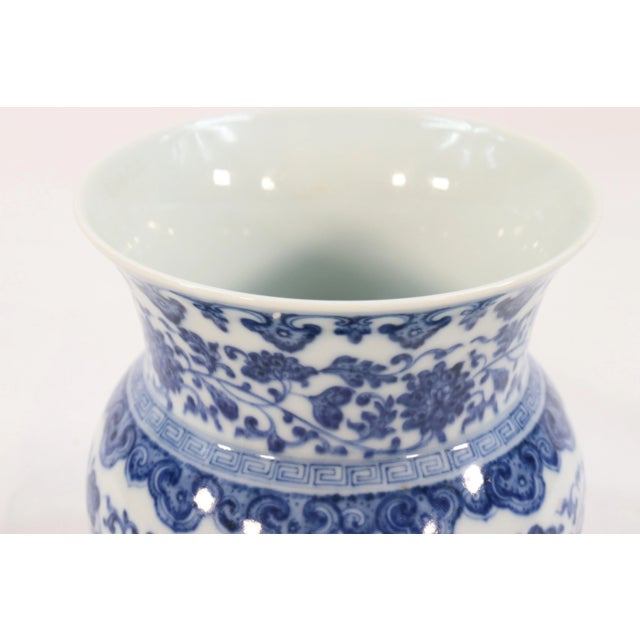 Asian Late 19th Century Ming Style Blue & White Zhadou For Sale - Image 3 of 9