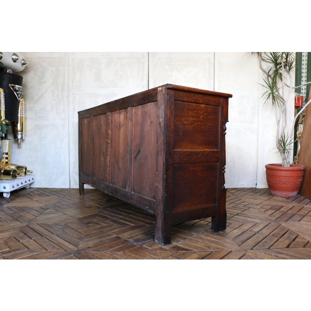 Mid 18th Century George III Oak Dresser Buffet, England For Sale - Image 16 of 18