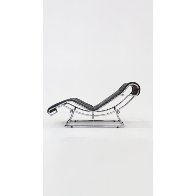 Vintage Italian Chrome and Leather Chaise Lounge attributed to Guido Faleschini, 1970s For Sale - Image 13 of 14
