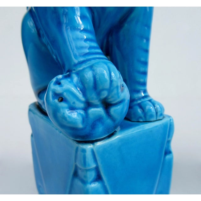 Cerulean Vintage C1970's-1980's Ceramic Glazed Peacock Cerulean Blue Foo Dogs -A Pair For Sale - Image 8 of 13