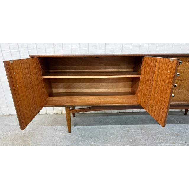 Mid-Century Modern G-Plan Walnut Sideboard For Sale In Philadelphia - Image 6 of 9