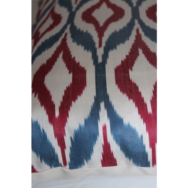2020s Contemporary Silk Ikat Pillow Cover Bohemian Pillow For Sale - Image 5 of 9