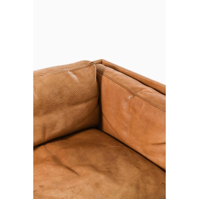 Wood Vintage Sofa in Leather and Rosewood by Illum Wikkelø, 1960s For Sale - Image 7 of 10
