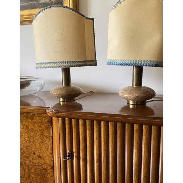 Hollywood Regency Pink Granite and Brass Table Lamps, Italy, 1970s, Set of 2 For Sale - Image 4 of 18