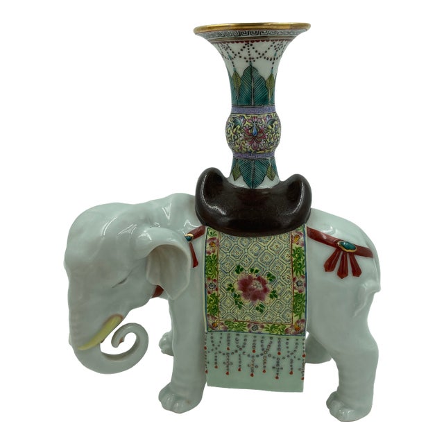 Early 20th Century Chinese Famille Rose Porcelain Elephant Joss Stick Holder, Candleholder or Vase, Attributed Republic Period For Sale