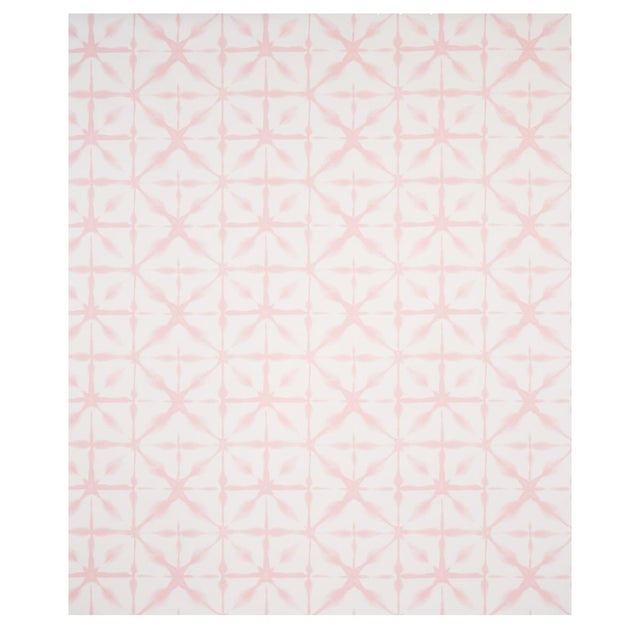 This diffuse print motif evokes the traditional Japanese dye technique of shibori. With its soft, blurred edges, Andromeda...