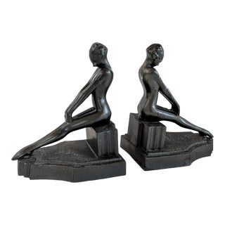 1930s Vintage Frankart Female Nudes Stylized Bookends - a Pair For Sale