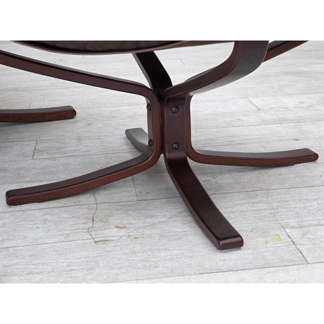 Brown Set of Norwegian Falcon Lounge Chair and Ottoman by Sigurd Ressel, 1970s For Sale - Image 8 of 18