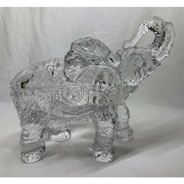 1950s Detailed Crystal Glass Lidded Elephant Figurine Box For Sale - Image 12 of 12
