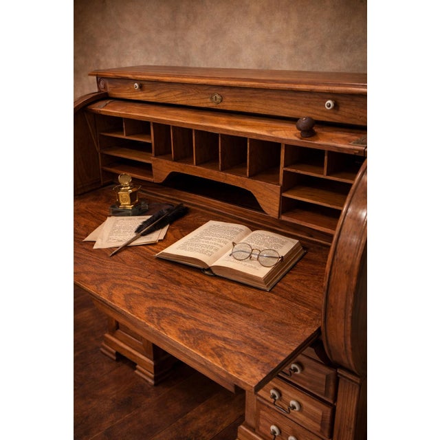 American Late 19th Century American Oak Roll-Top Desk With Original Porcelain & Brass Hardware For Sale - Image 3 of 9