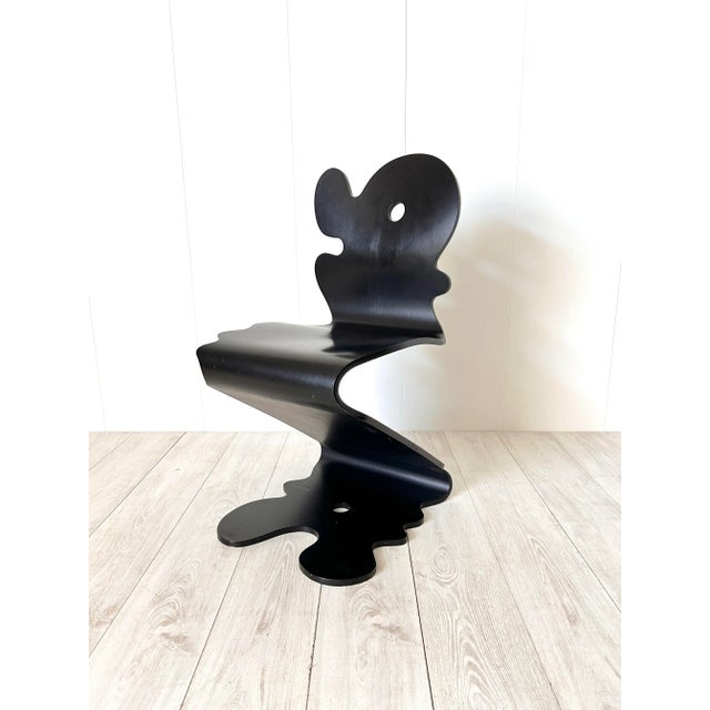 Very rare Panton Mod chair: Pantonic 5000 in black beech. In 1992 Verner Panton designed three models 5000, 5010, 5020...