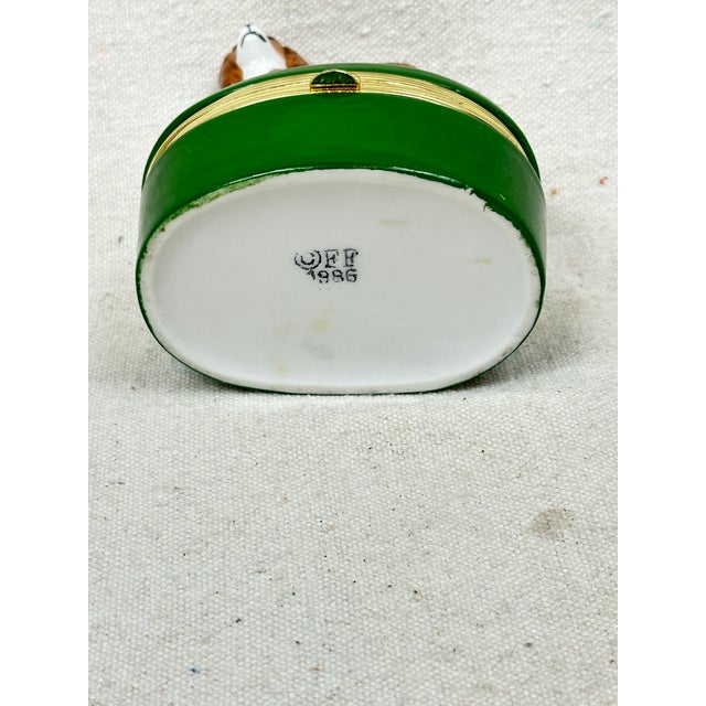 1980s Vintage Cavalier Spaniel Box For Sale - Image 5 of 9